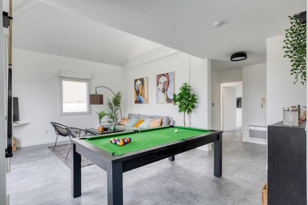 Premium Flat 6 People With Billard And Terrace Stade De France Saint-Denis  Luaran gambar